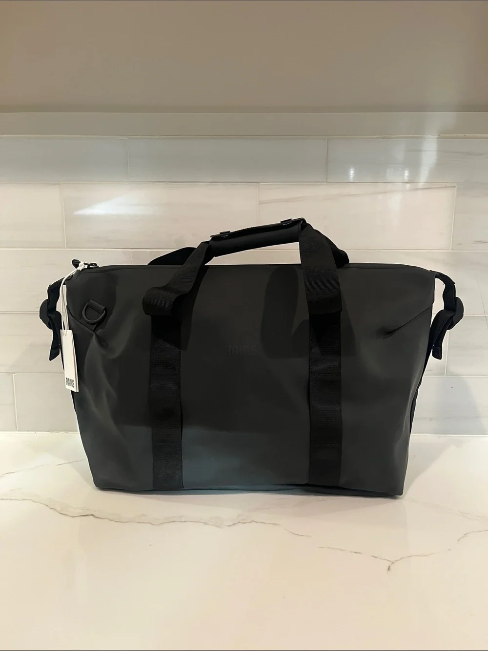 Rains NEW Hilo Weekend Bag Small in Black